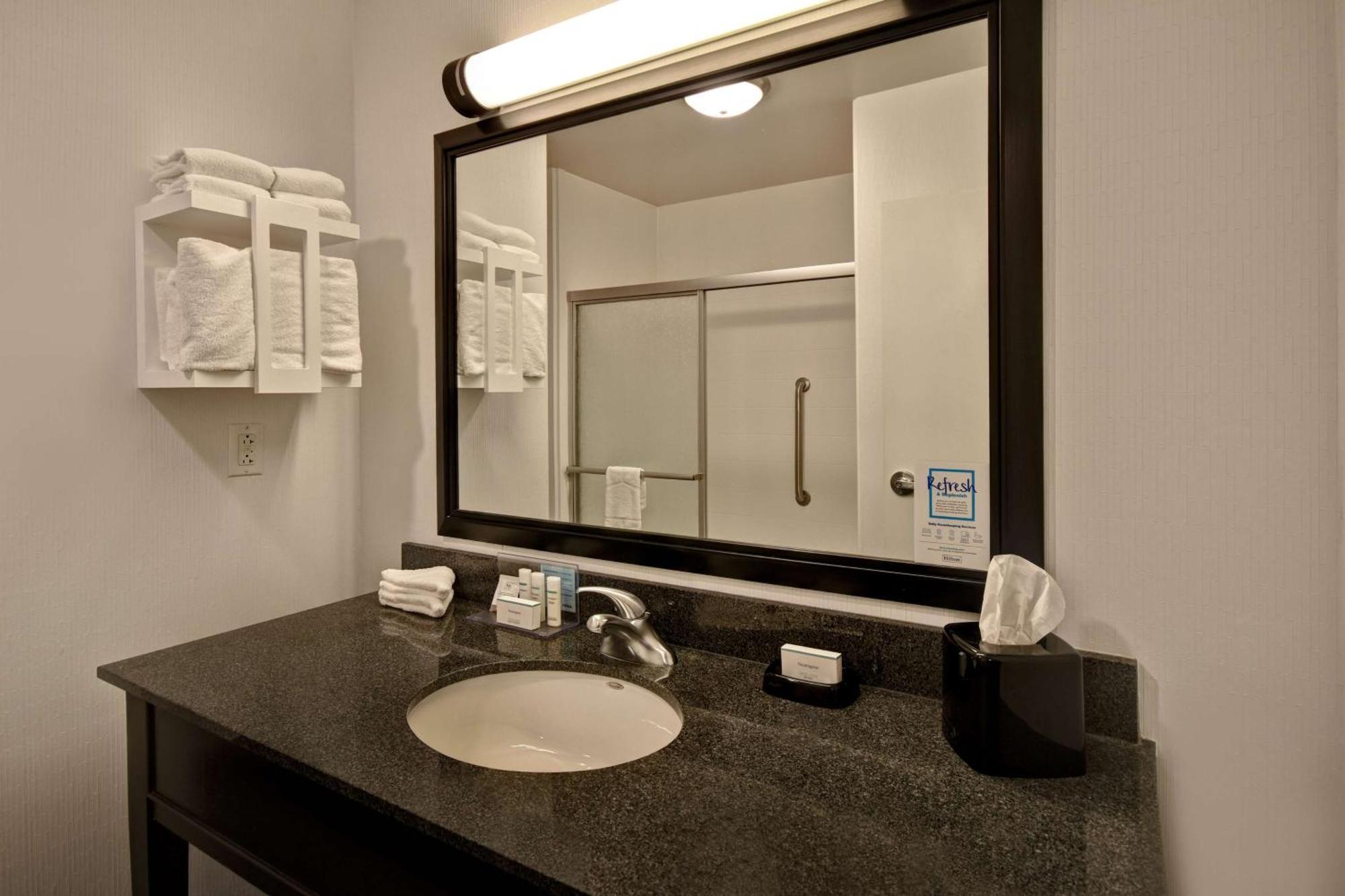 Hampton Inn & Suites Columbia South Fort Meade Area Eksteriør bilde